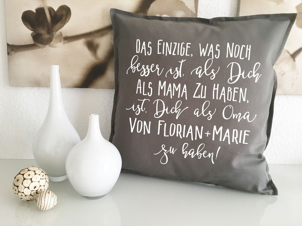 Sprüche Kissen Oma Geschenk Mit Namen Für Omas Und Mamas Sofa